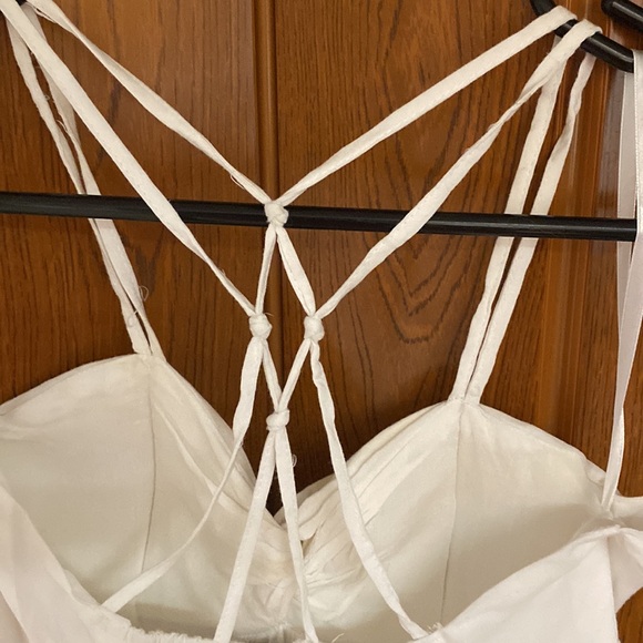 Vintage mini sundress in white with padded bustier. Multi strap - Picture 3 of 11